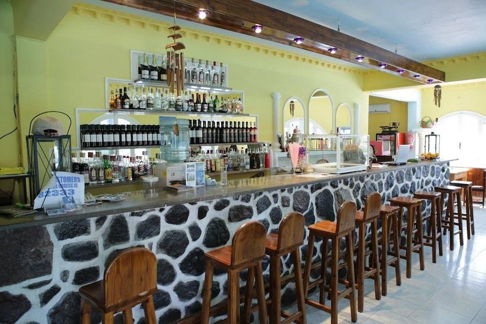 Hotel Perissa Agios Georgios  Екстериор снимка