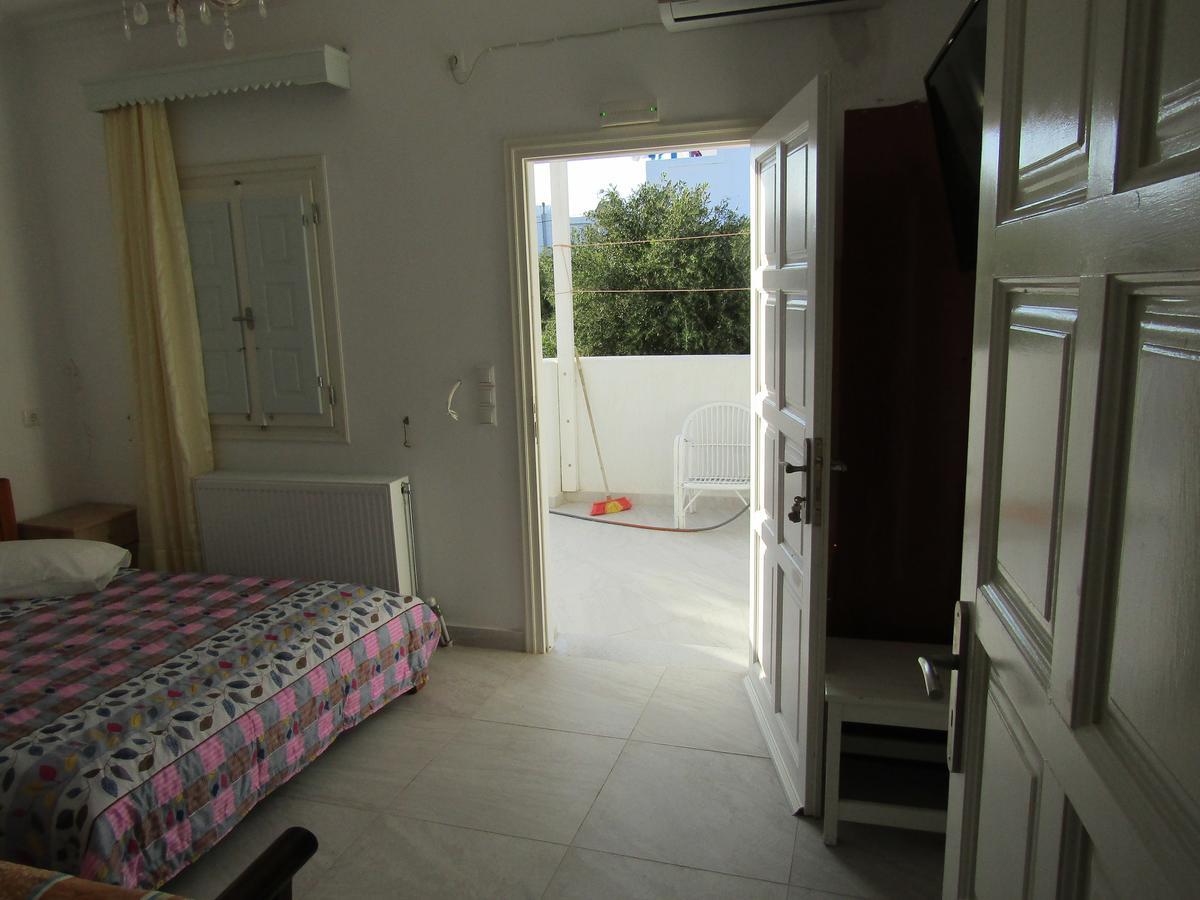 Hotel Perissa Agios Georgios  Екстериор снимка