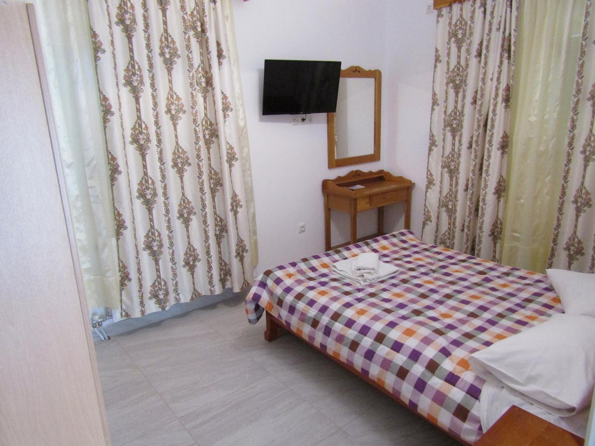 Hotel Perissa Agios Georgios  Екстериор снимка