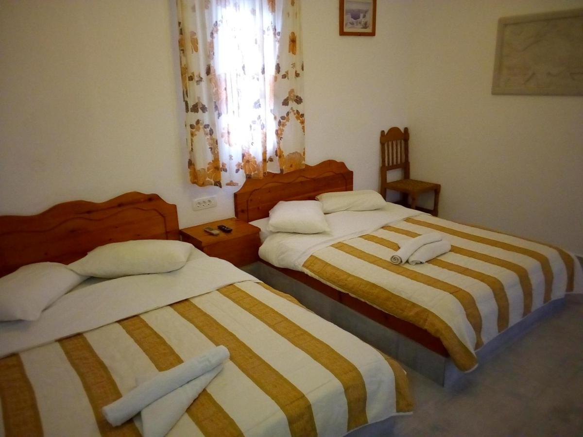 Hotel Perissa Agios Georgios  Екстериор снимка